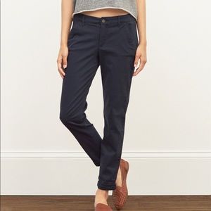 ABERCROMBIE & FITCH Chino Pants